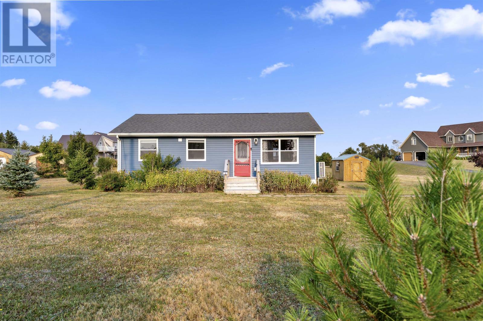 19 Wharf Rd, Borden-Carleton, PE C0B 1X0