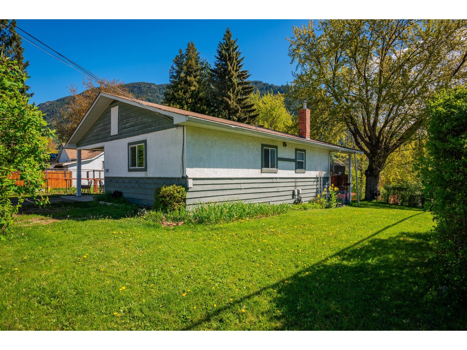 Castlegar, BC homes for sale & real estate listings Houseful
