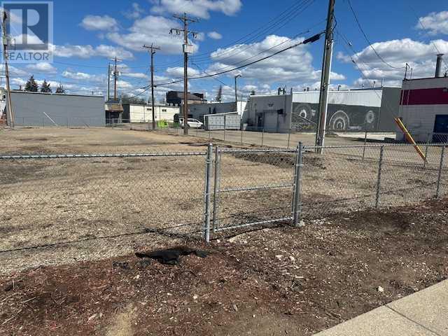 51 Avenue Unit 5012, Whitecourt, AB T7S 1A1