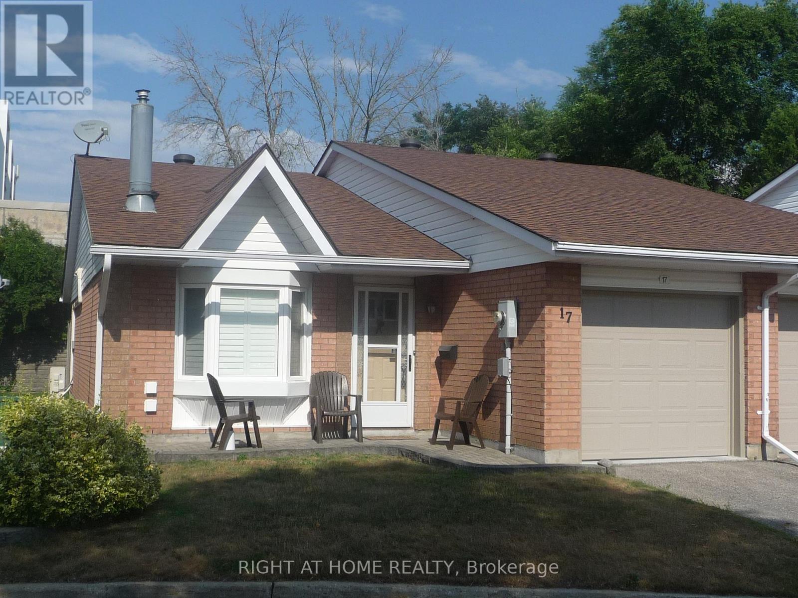 17 696 King St, Midland, ON L4R 5B5