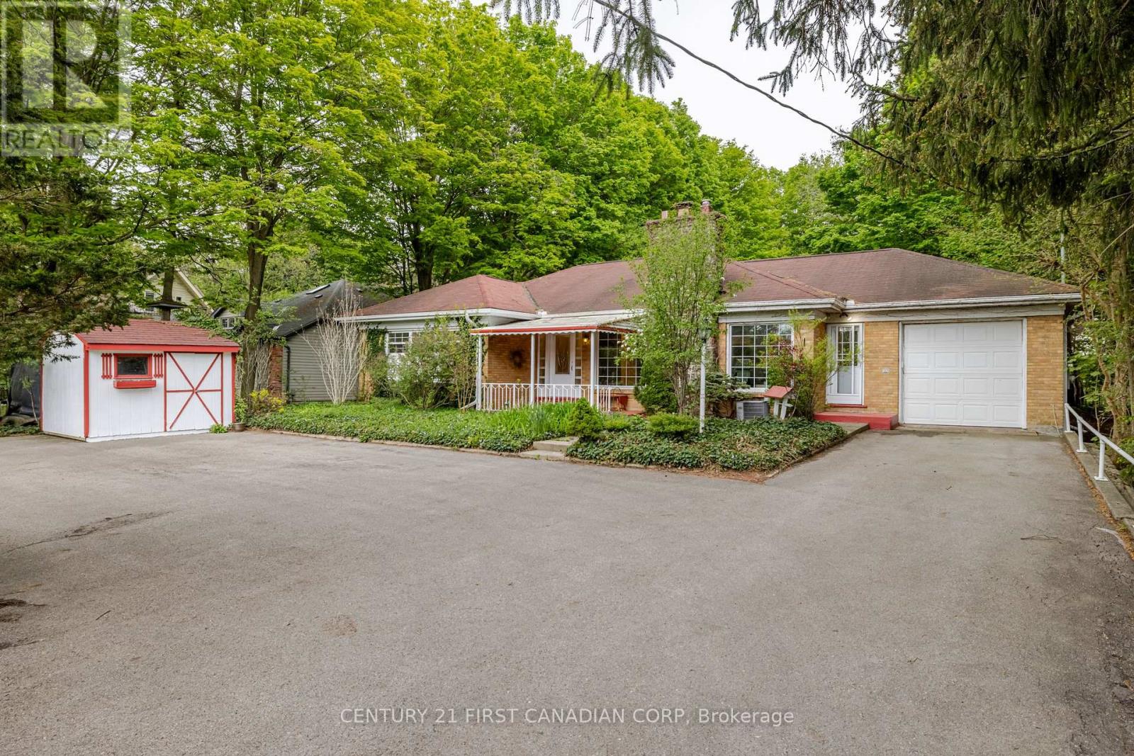 420 Riverside Dr, London, ON N6H 2R7