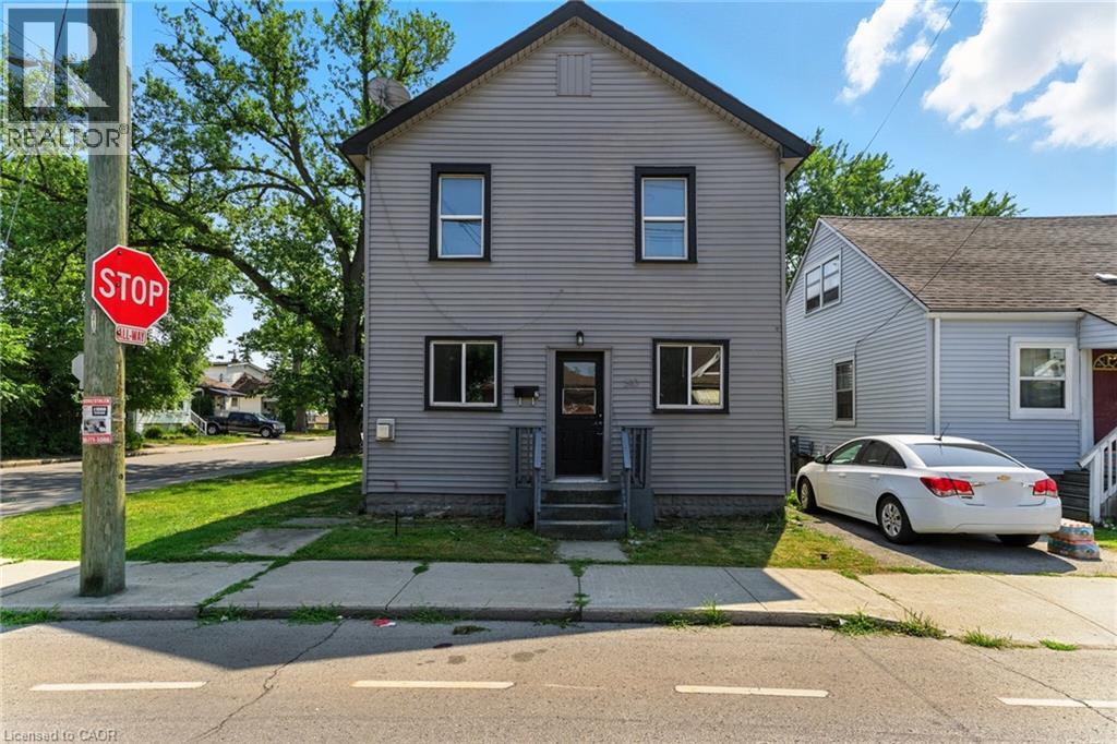 510 Britannia Ave, Hamilton, ON L8H 1Z6