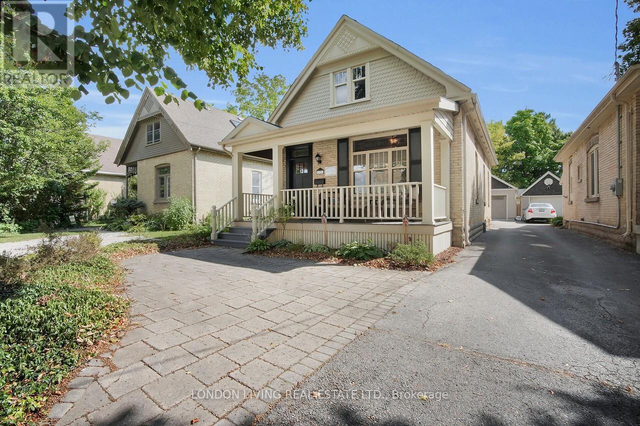 135 Duchess Ave, London, ON N6C 1N8