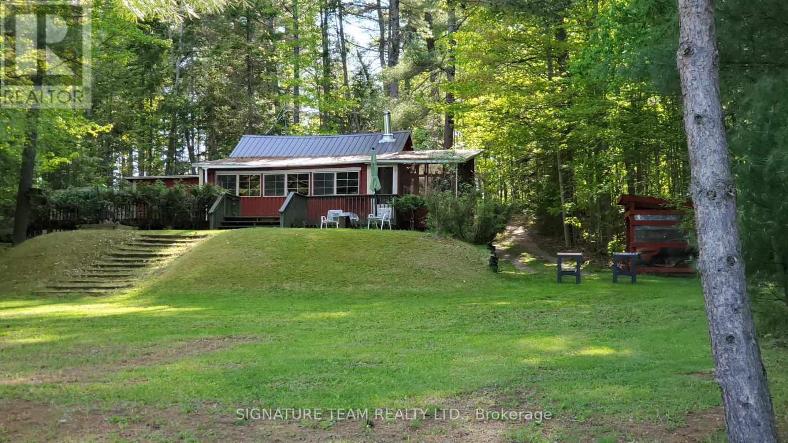 48 Carty Rd, North Algona Wilberforce, ON K0J 1X0