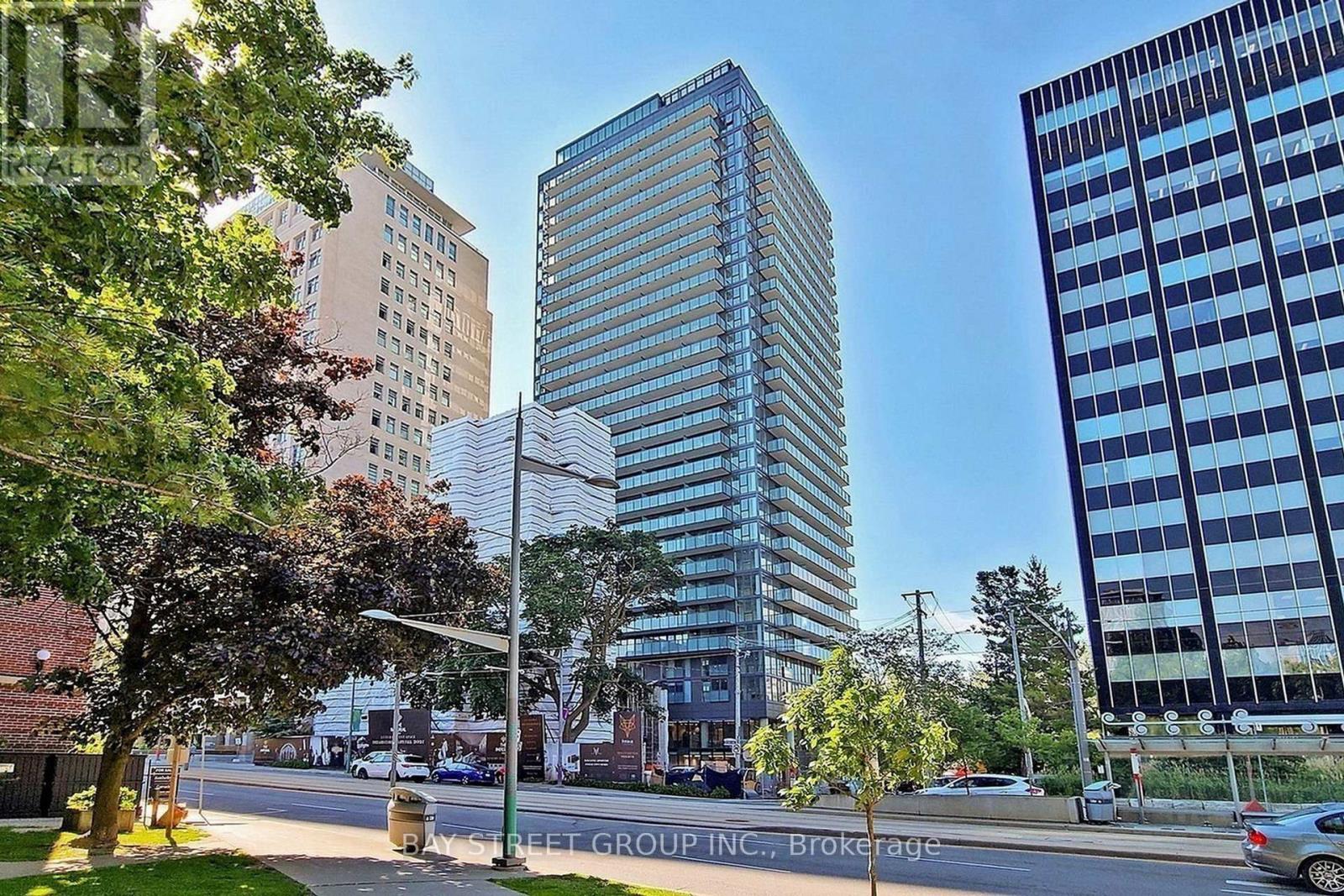 306 99 Foxbar Rd, Toronto, ON M4V 0B2
