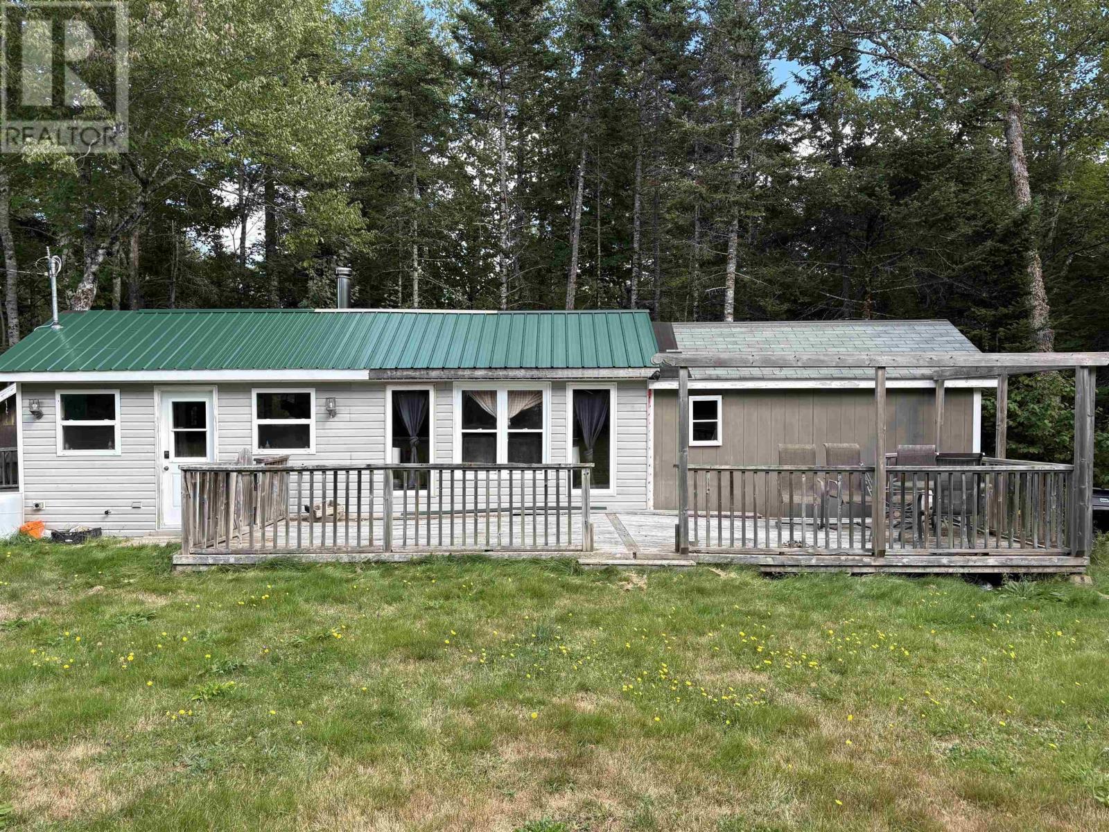 2652 Stewiacke Rd, Lanesville, NS B0N 2J0