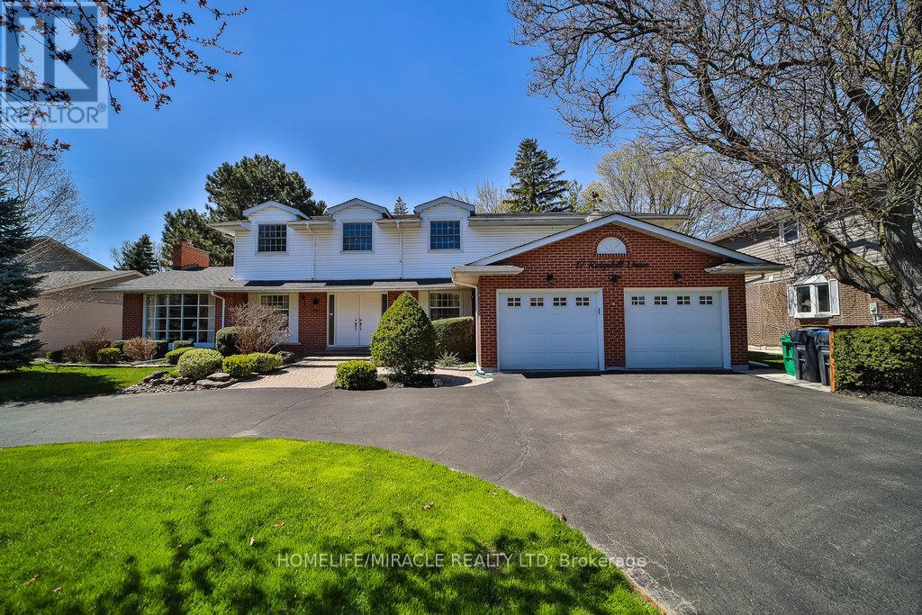 17 Ridgehill Dr, Brampton, ON L6Y 2C3