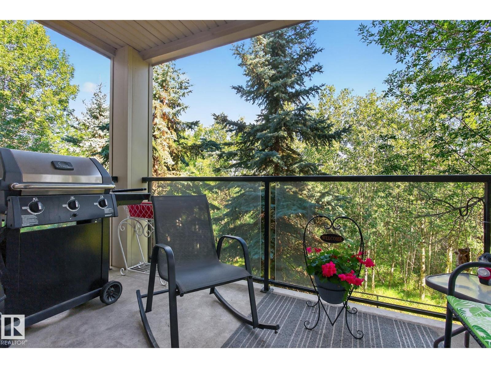 592 Hooke Road Northwest #225, Edmonton, AB T5A 5H2