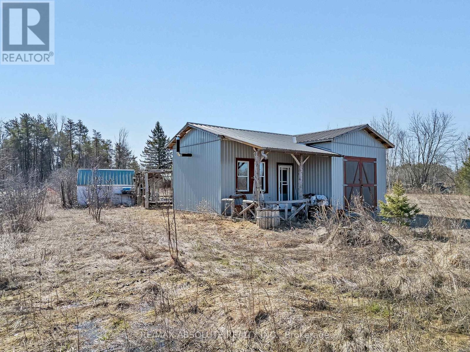 18 Wolford Centre Rd, Merrickville-Wolford, ON K0G 1N0