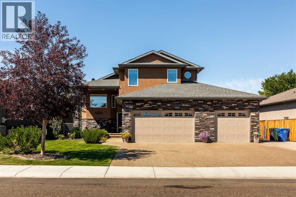 136 Fairway Dr, Coaldale, AB T1M 1H2