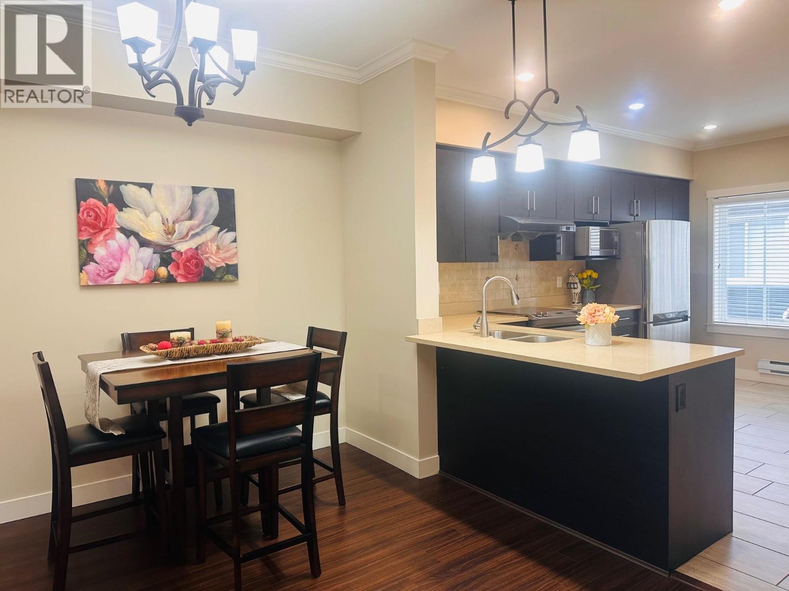 9811 Ferndale Road Unit 16, Richmond, BC V6Y 1X4