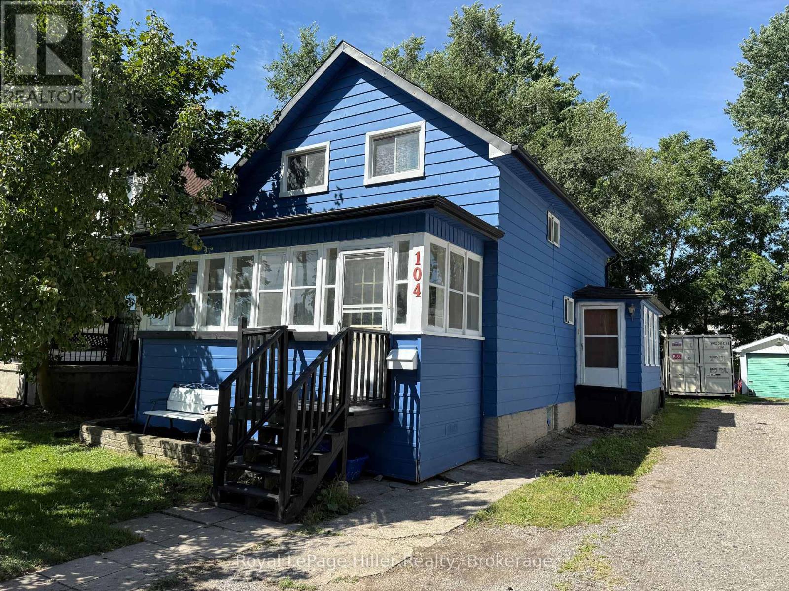 104 Trinity St, Stratford, ON N5A 4P6