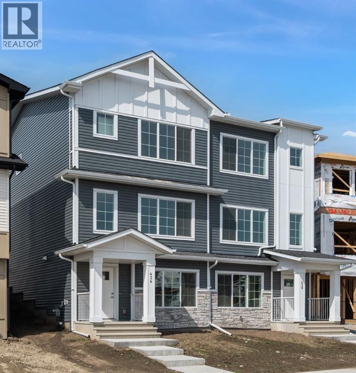 434 Carringvue Grv NW, Calgary, AB T3P 2M1