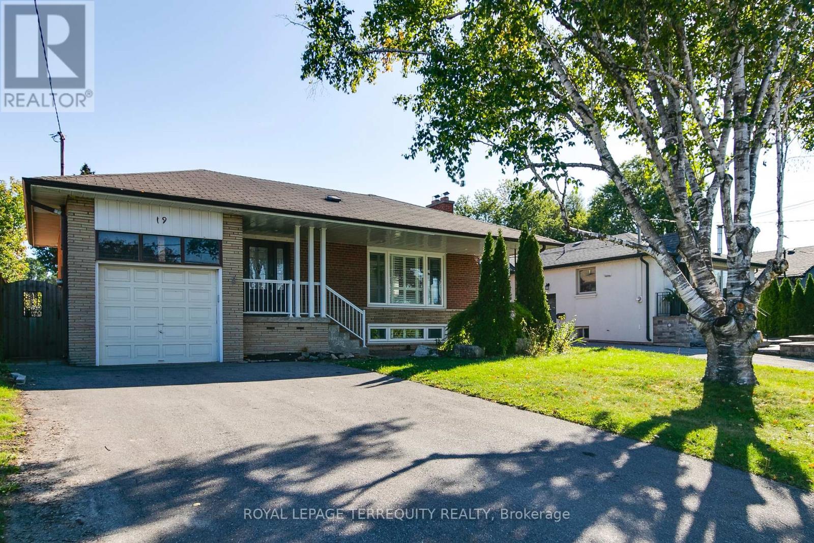19 Wall Ave, Toronto, ON M9N 2N6