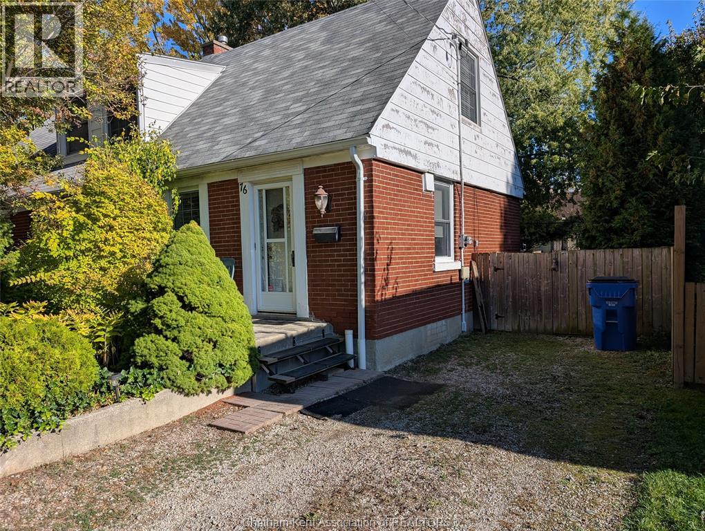 76 Sunnyside Ave, Chatham, ON N7M 1Z7