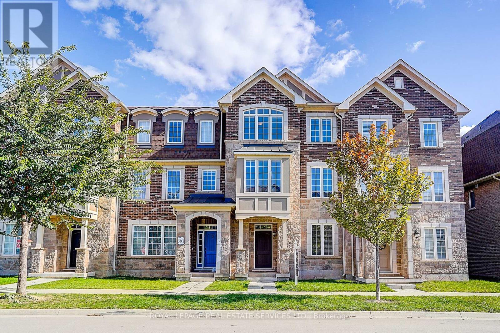 3353 Carding Mill Trl, Oakville, ON L6M 1R7