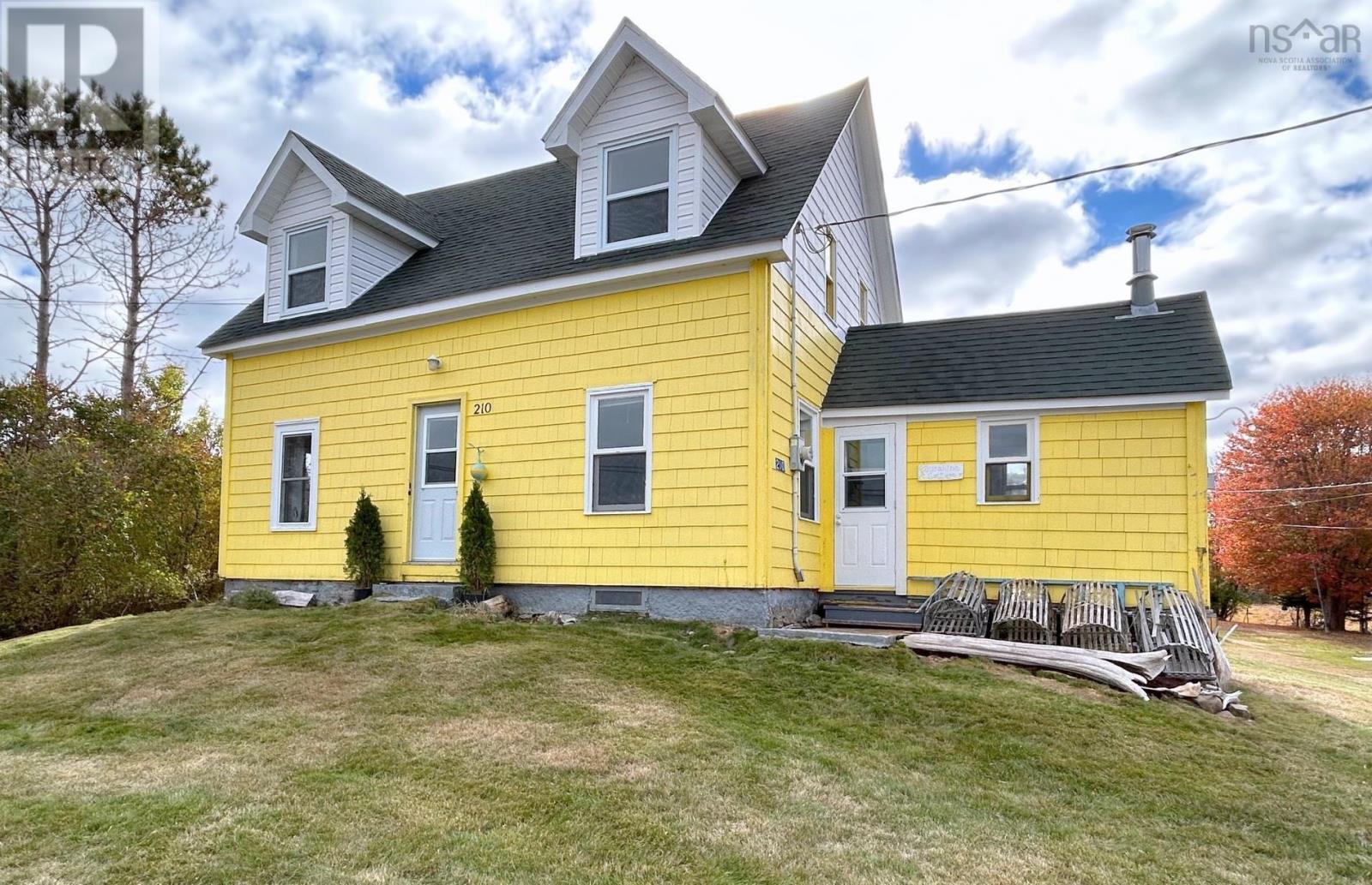 210 Martins Point Rd, Martins Point, NS B0J 2E0