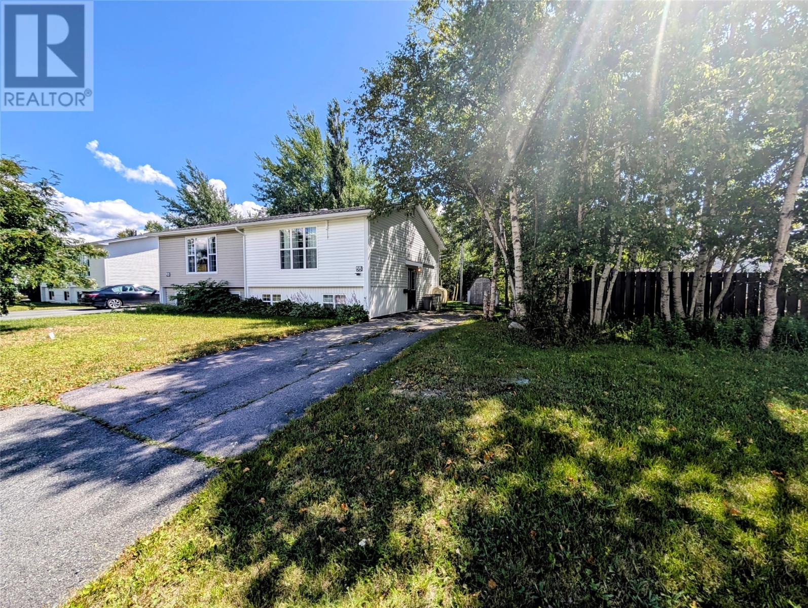 55 Robertson Ave, Gander, NL A1V 1Y2