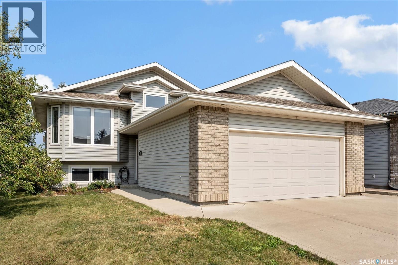 454 Buckwold Cv, Saskatoon, SK S7N 4W1