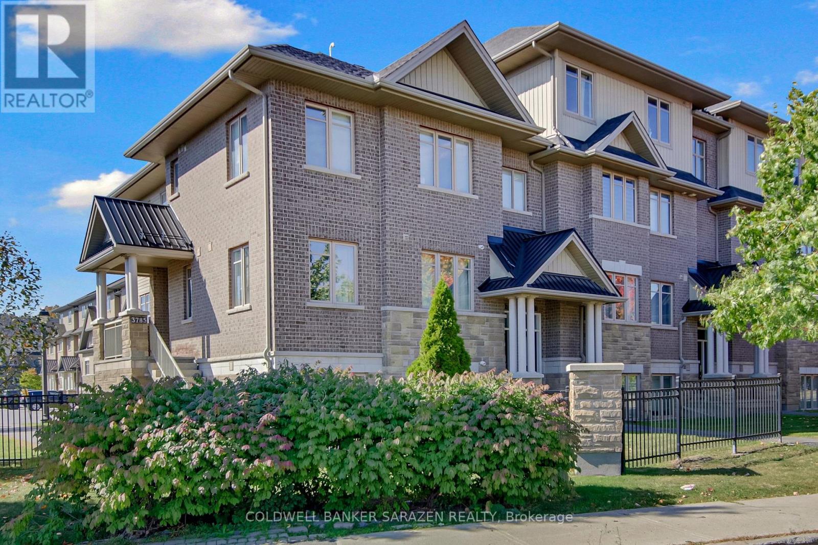 6 3785 Canyon Walk Dr, Ottawa, ON K1V 2M4