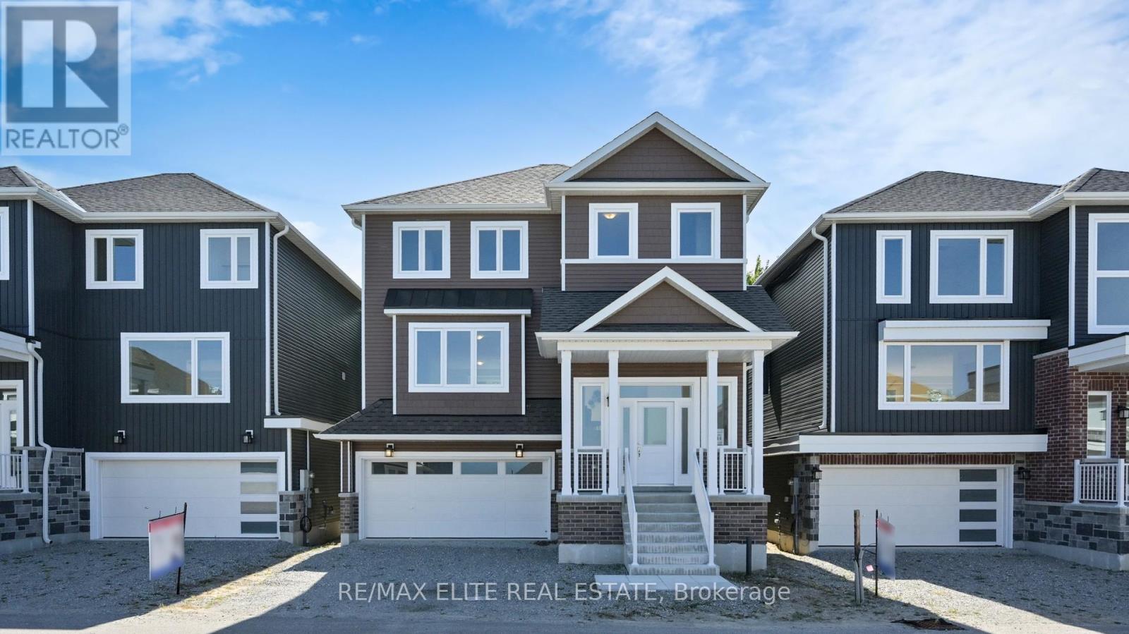 16 Hampton Lane Ln, Barrie Ardagh, ON L4N 0J6