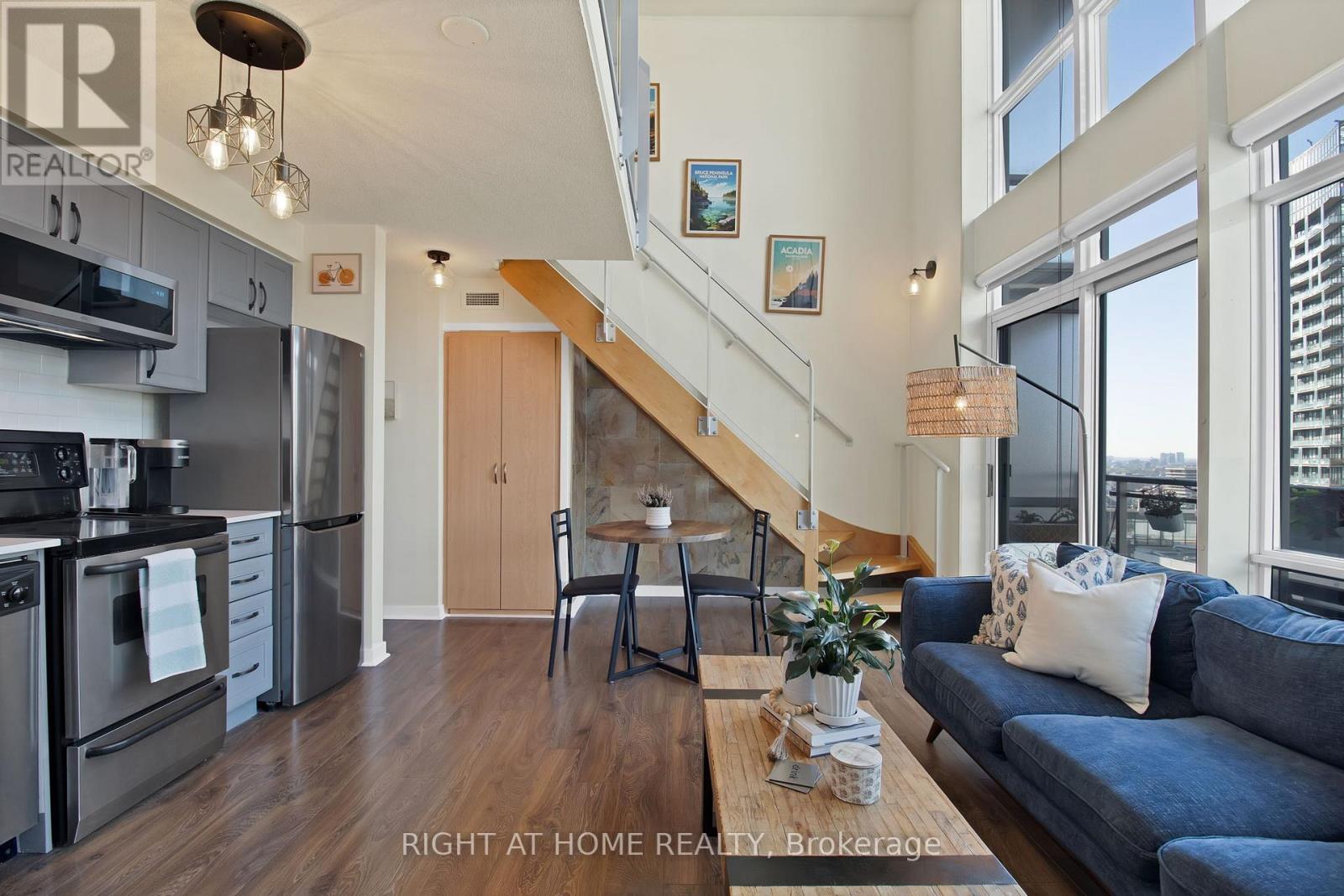 3205 15 Fort York Blvd, Toronto, ON M5V 3Y4