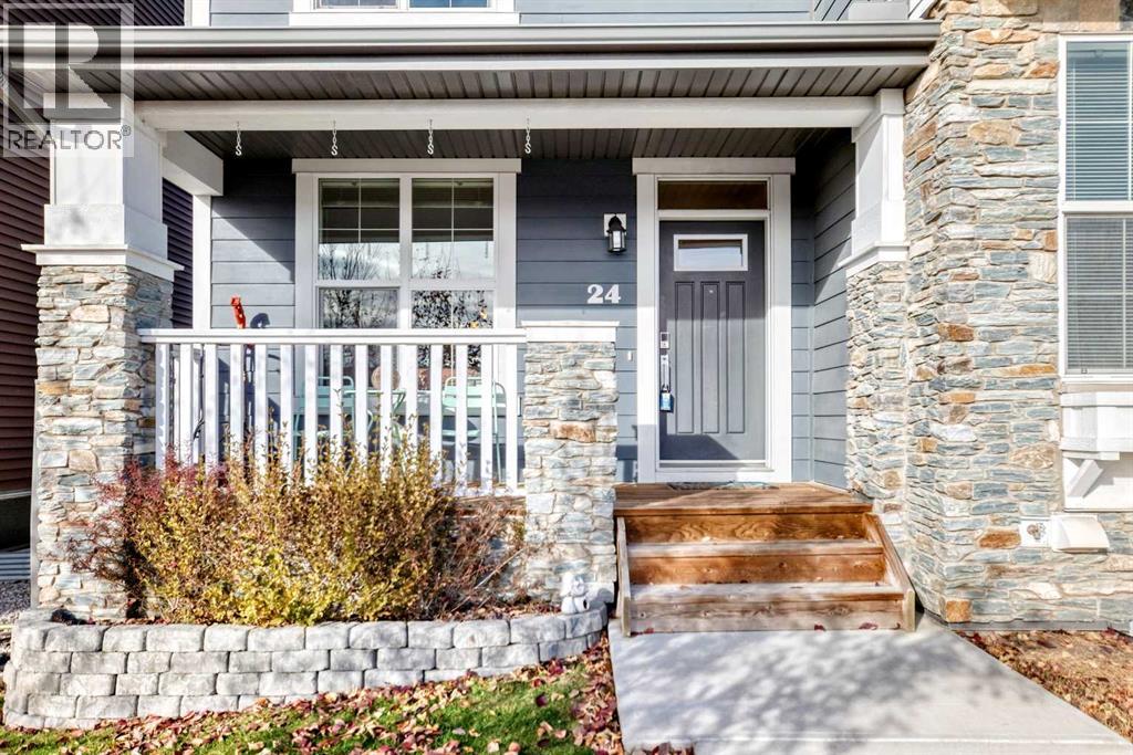 24 Legacy Main St SE, Calgary, AB T2X 0W3