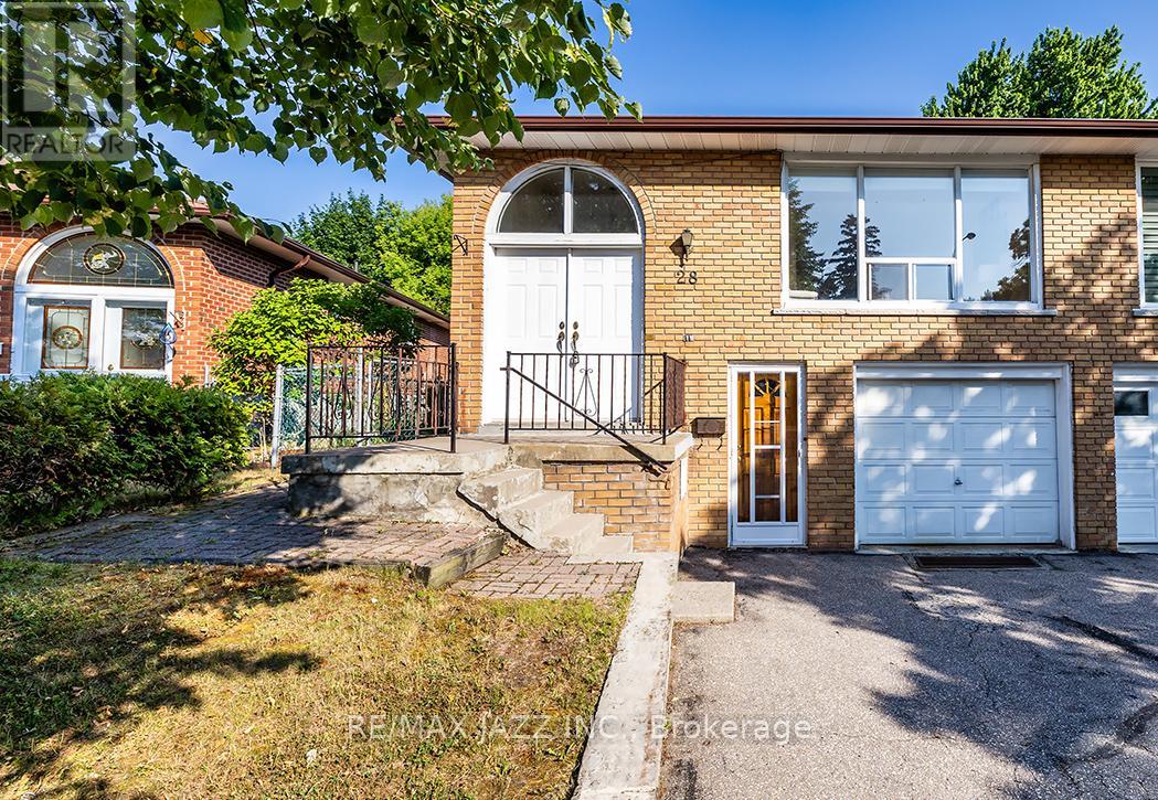 28 Pilot St, Toronto, ON M1E 2C5