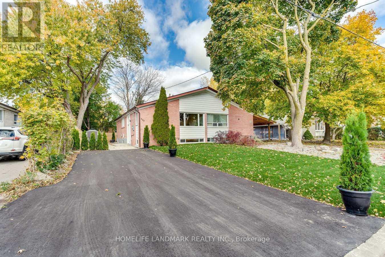 323 Kerswell Dr, Richmond Hill, ON L4C 2X1