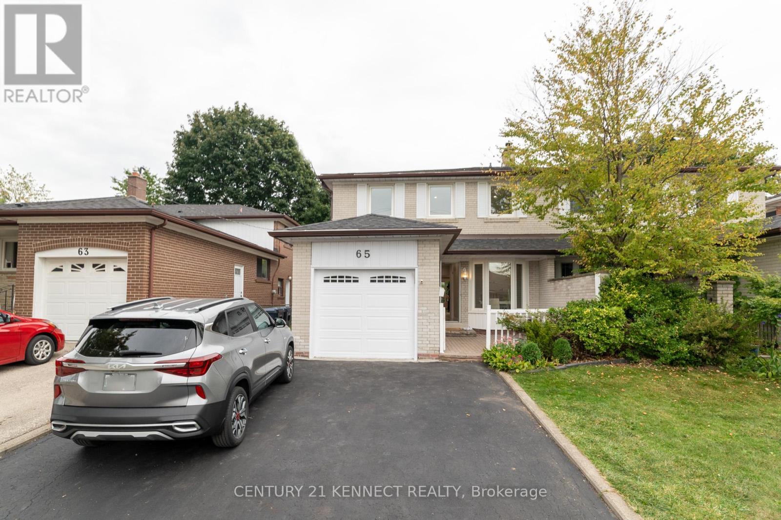 65 Tanjoe Cres, Toronto, ON M2M 1P6