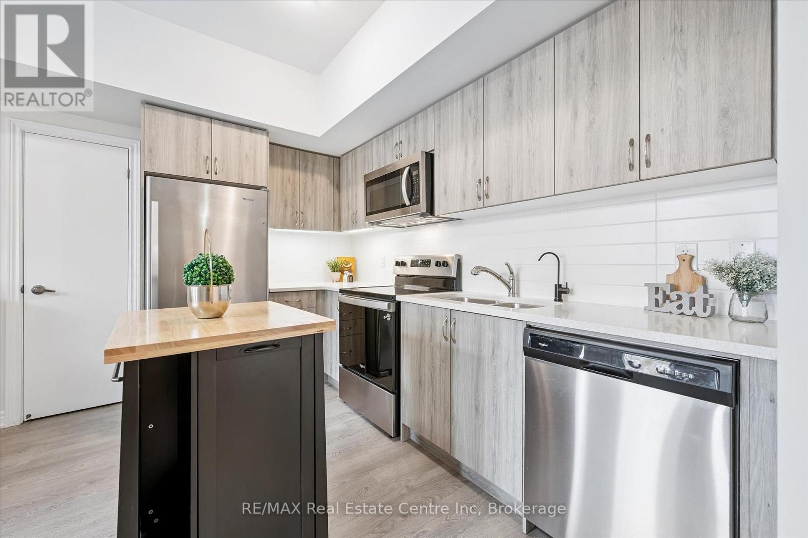 252 Law Dr, Guelph, ON N1E 0P6