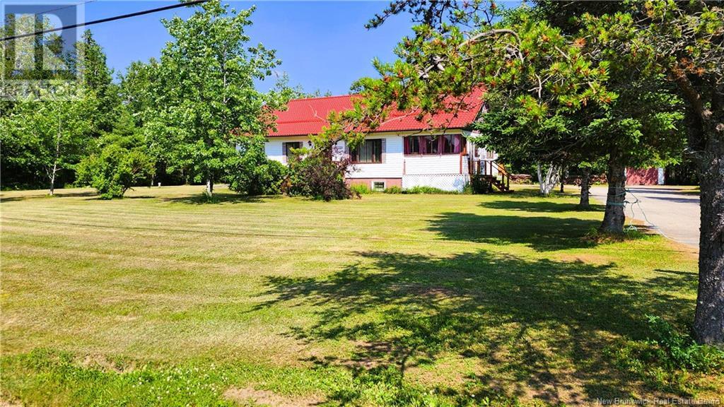 10228 Route 113 Rte, Miscou, NB E8T 1Y6