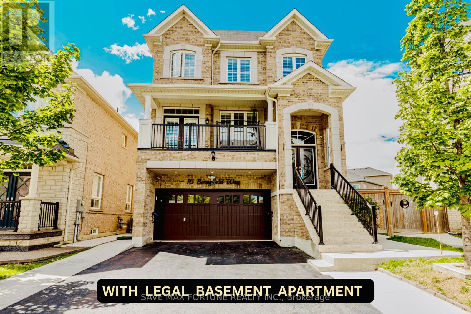 16 Berryfield Way NE, Brampton, ON L6R 0Y2