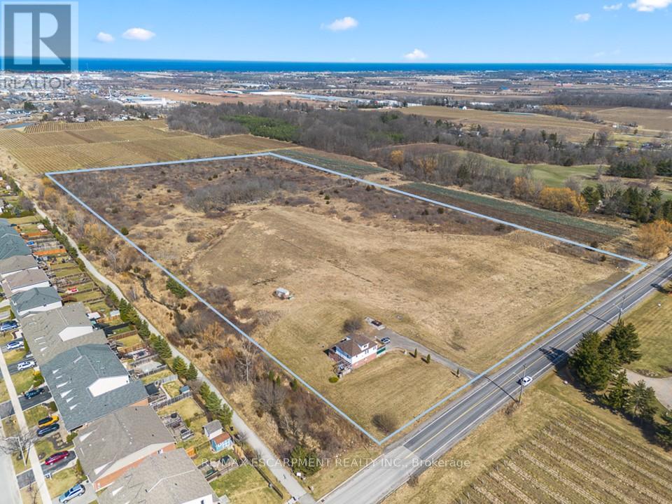 4869 Hillside Dr, Lincoln, ON L0R 1B6