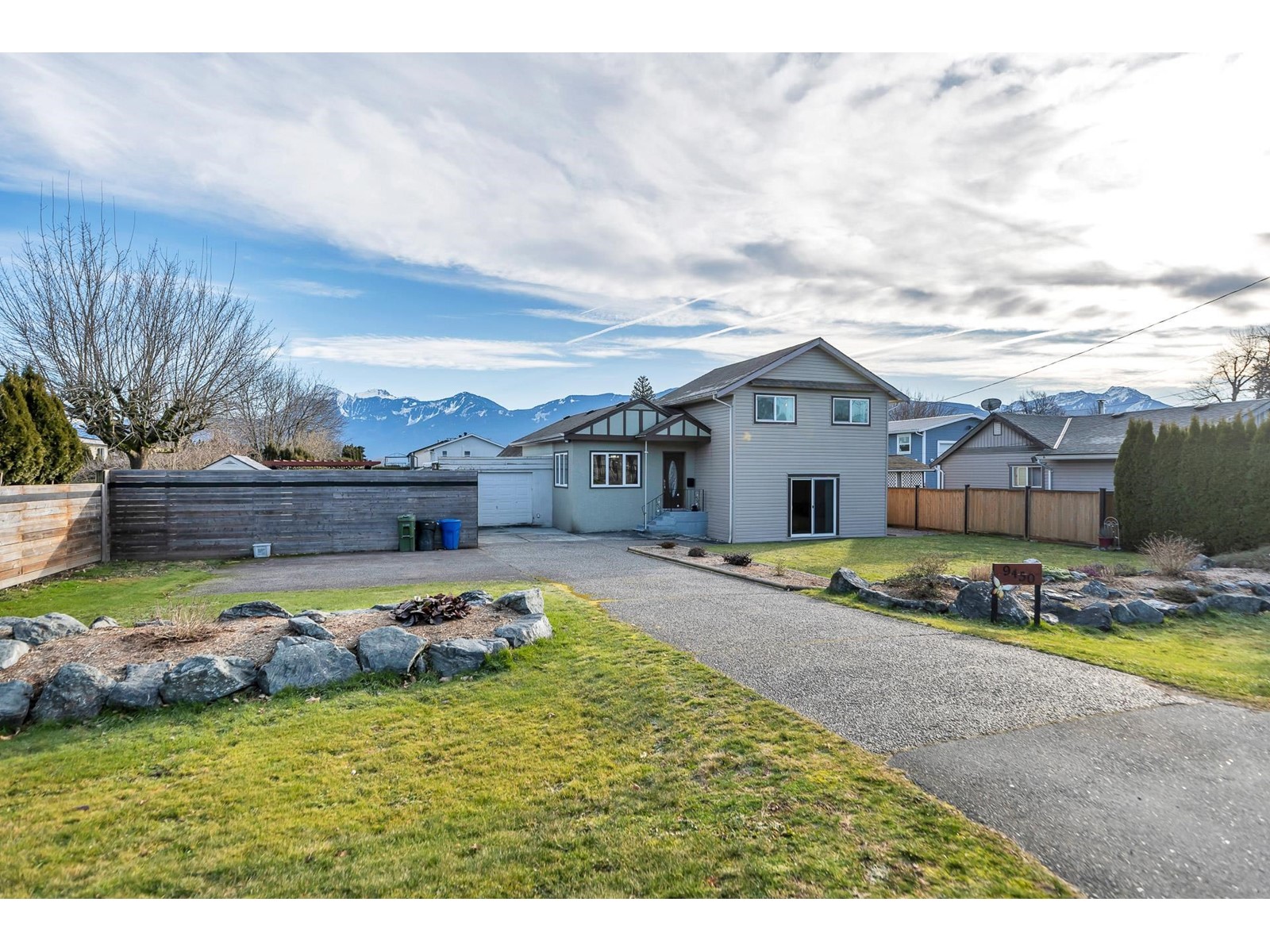 9450 Mcnaught Roadchilliwack Proper E, Chilliwack, BC V2P 6E8