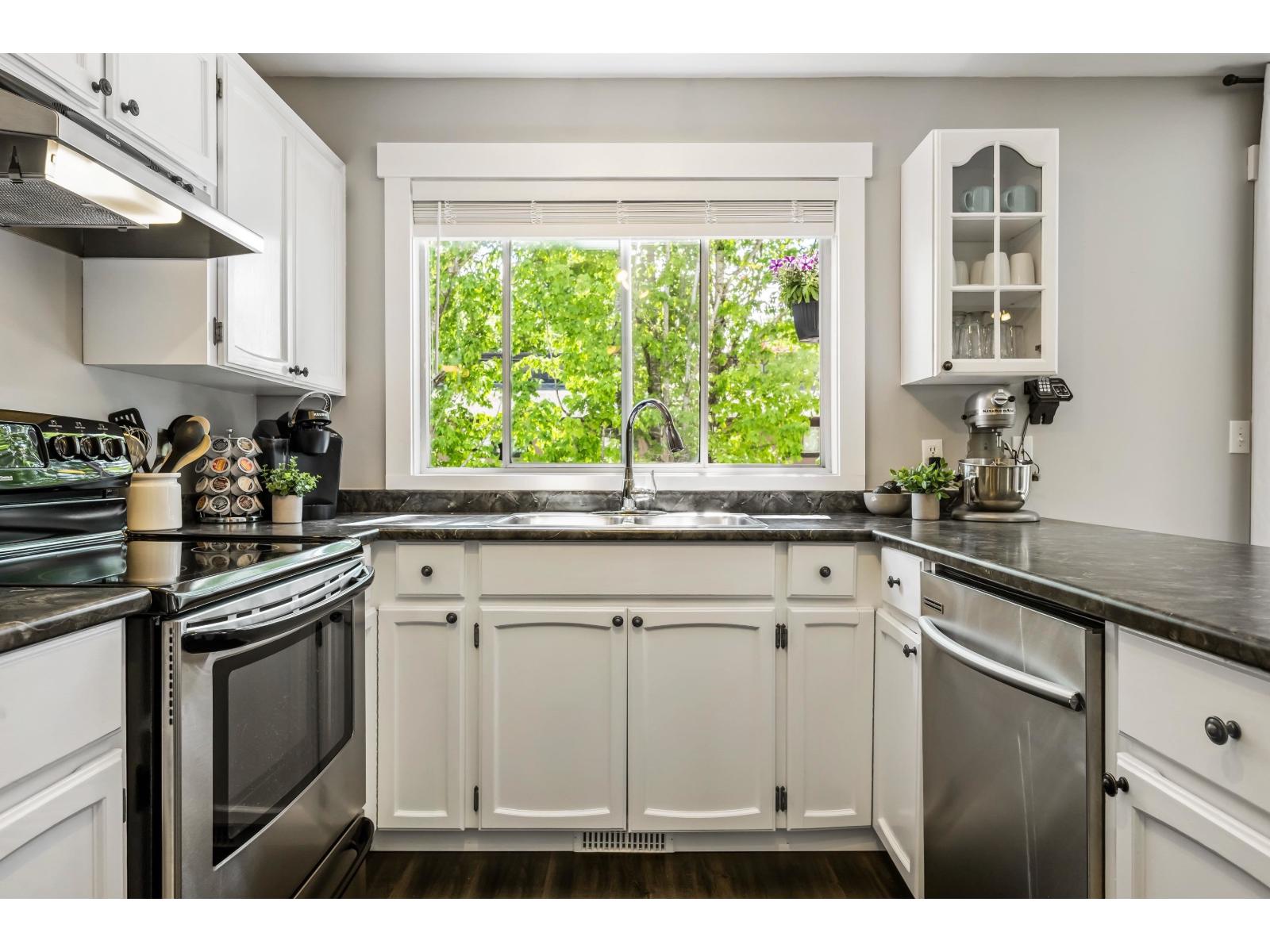 5904 Vedder Roadvedder Crossing Unit 56, Chilliwack, BC V2R 3E7