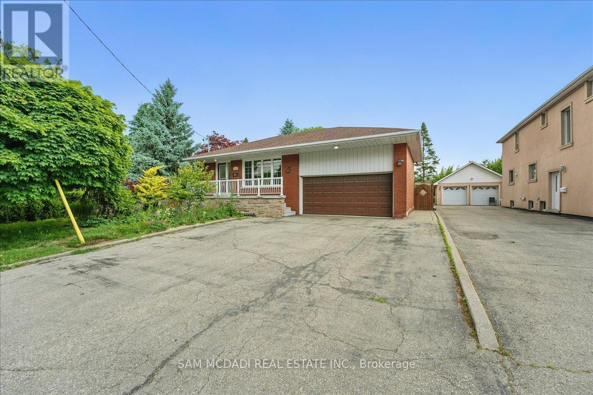 1491 Royal York Rd, Toronto Humber Heights, ON M9P 3B3