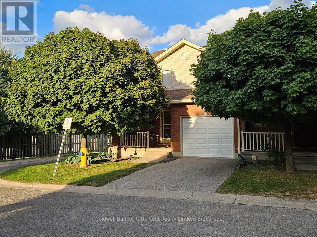 6 622 Wharncliffe Rd South Rd, London, ON N6J 2J3