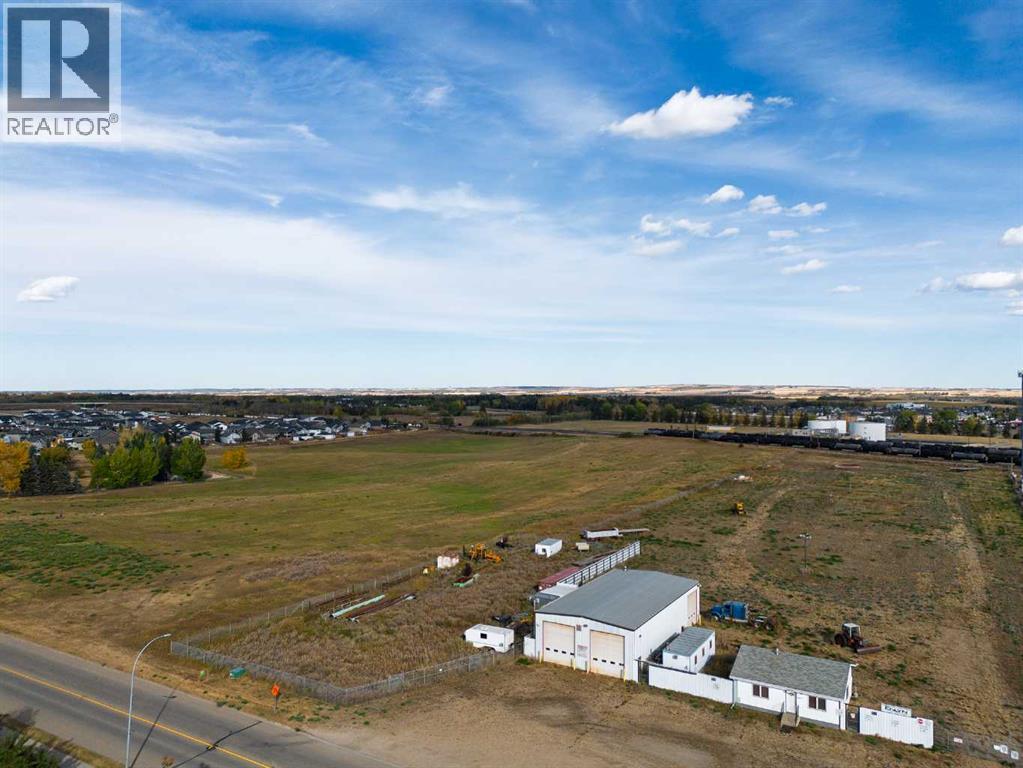 5509 Broadway St, Blackfalds, AB T4M 0L4