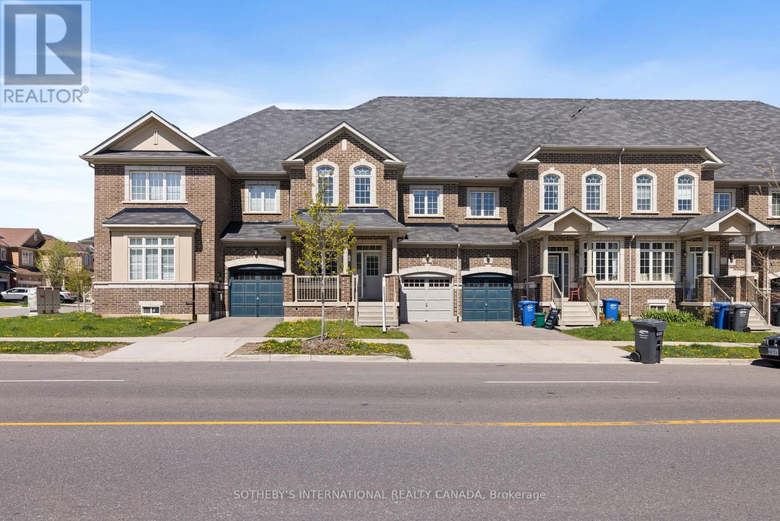 3059 Postridge Dr, Oakville, ON L6H 0S1