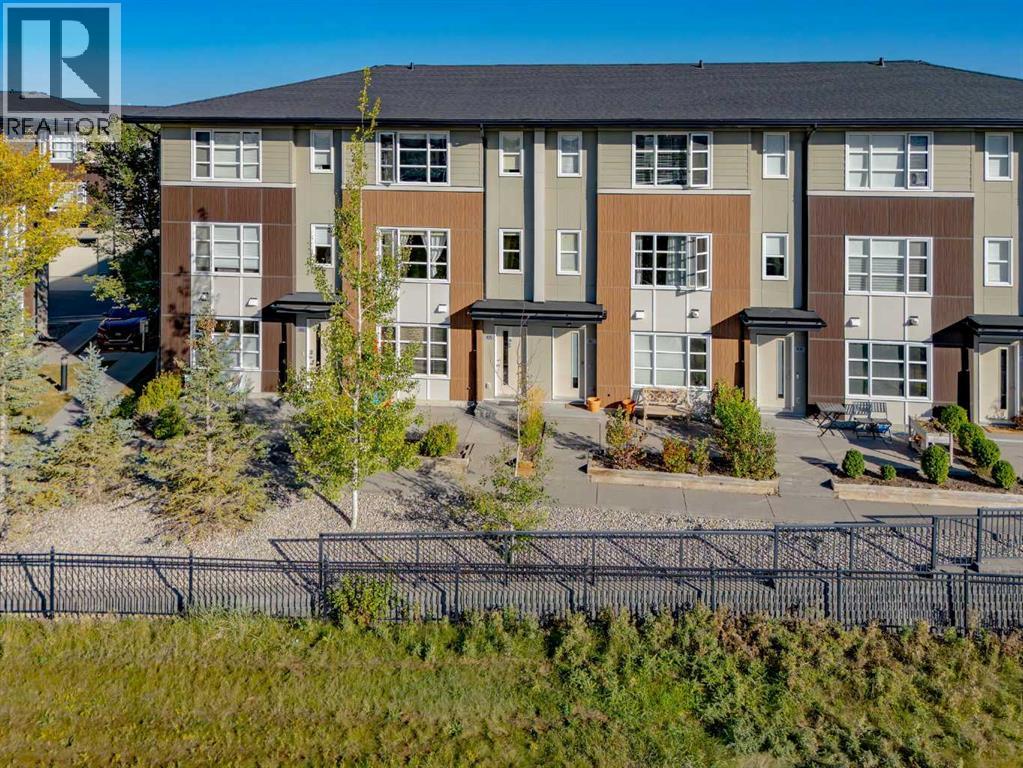 905 Evansridge Park NW, Calgary, AB T3P 0N7