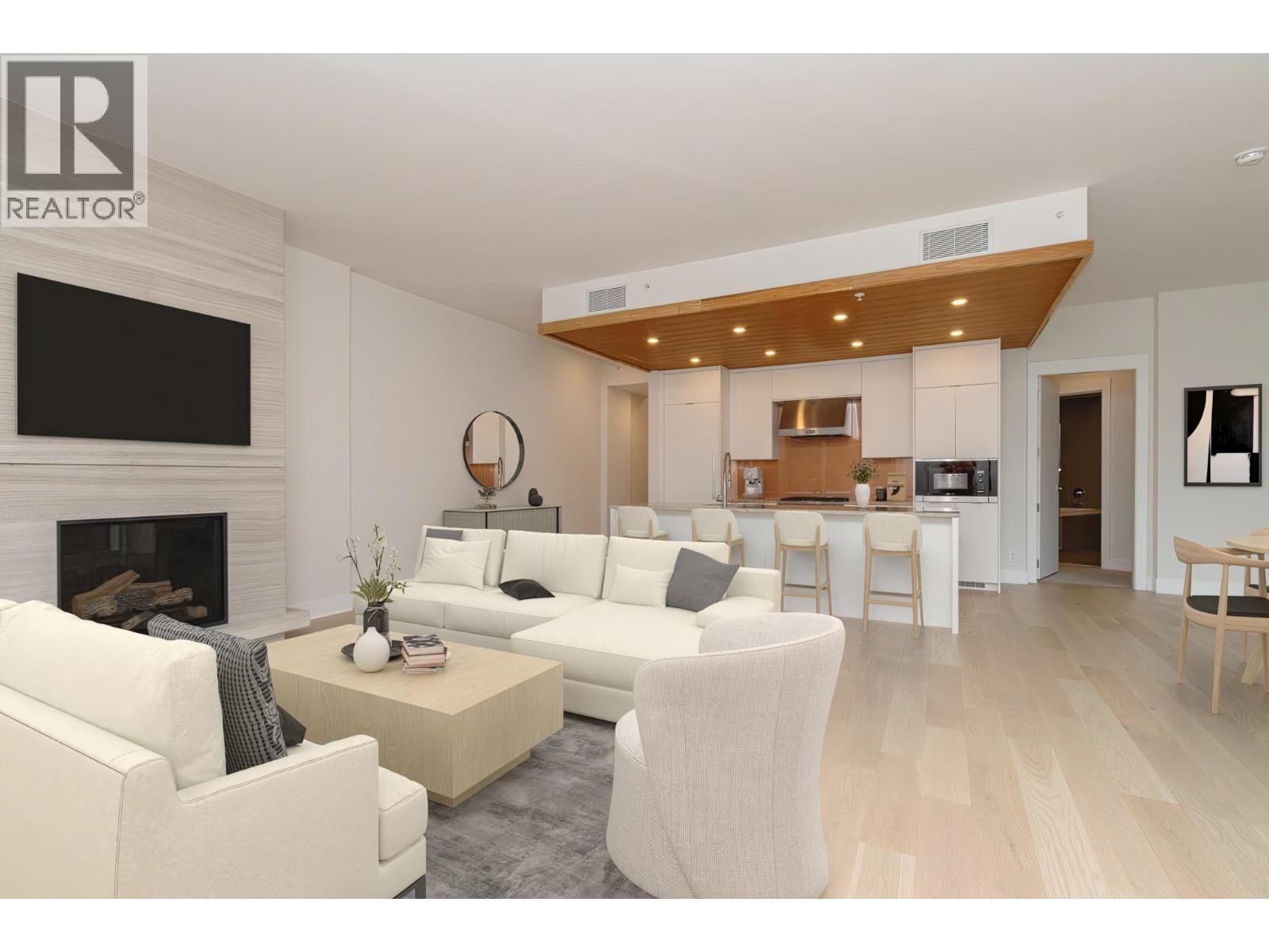 6687 Nelson Avenue Unit 401, West Vancouver, BC V7W 2B2