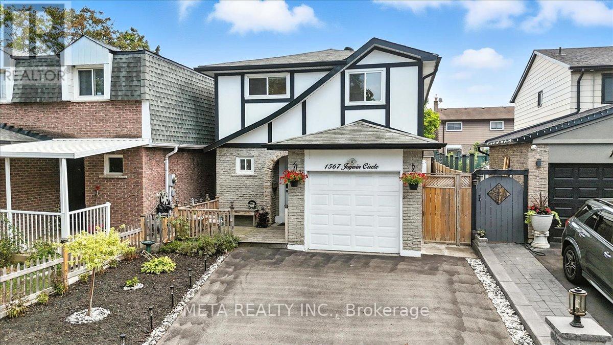 1567 Jaywin Cir, Pickering, ON L1V 2W3