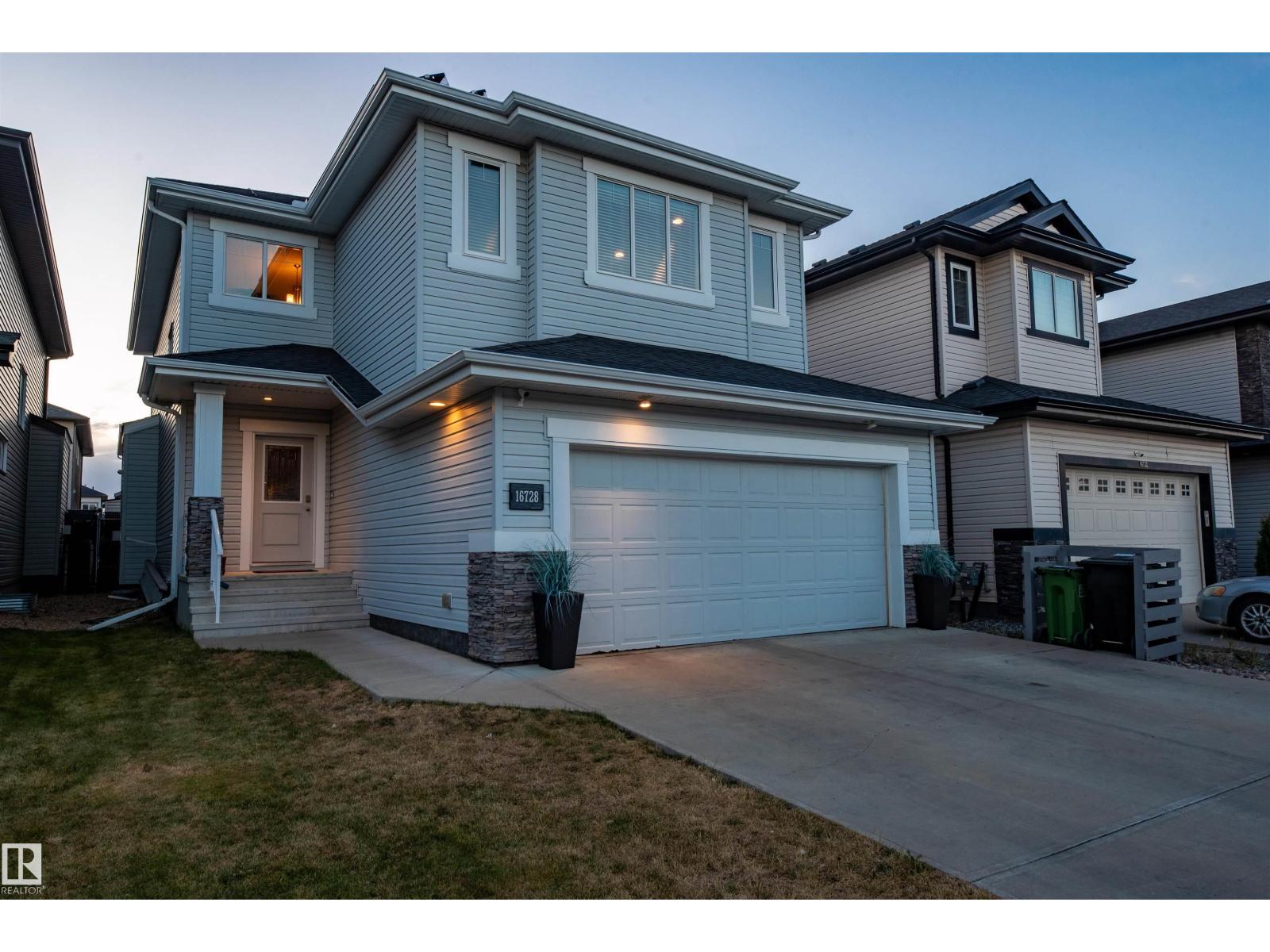 60 St Nw Unit 16728, Edmonton, AB T5Y 0W6