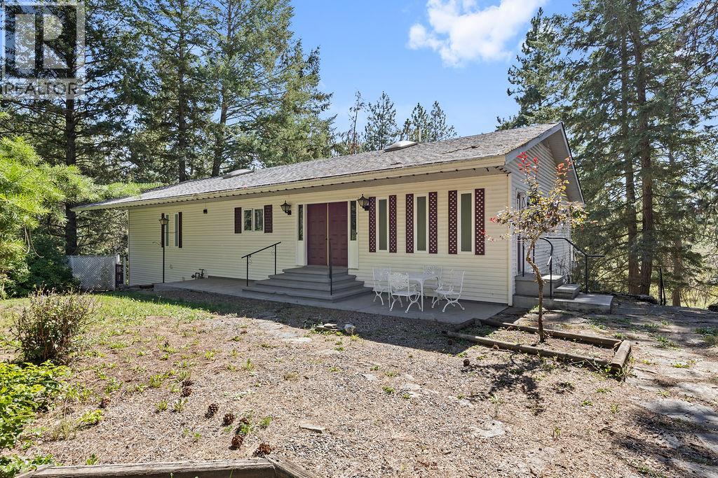 4340 Sharp Rd, Armstrong, BC V4Y 0V6