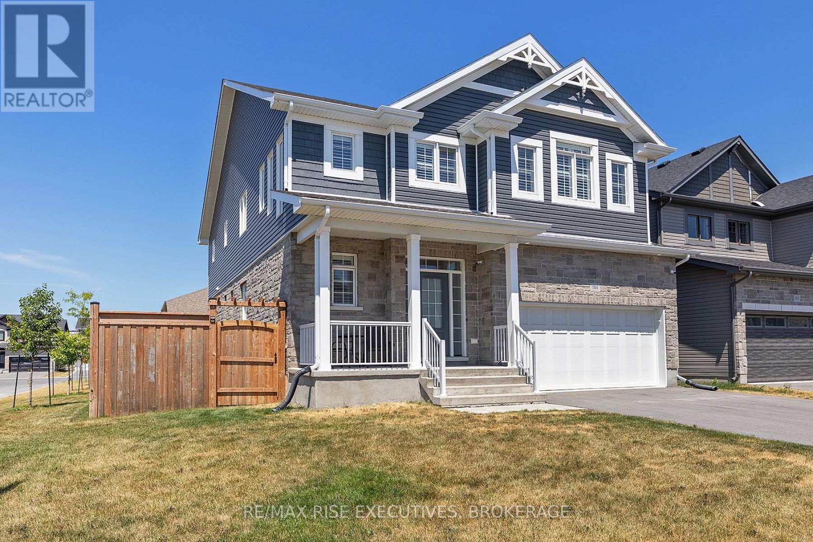 1514 Shira Dr, Kingston, ON K7P 0S3