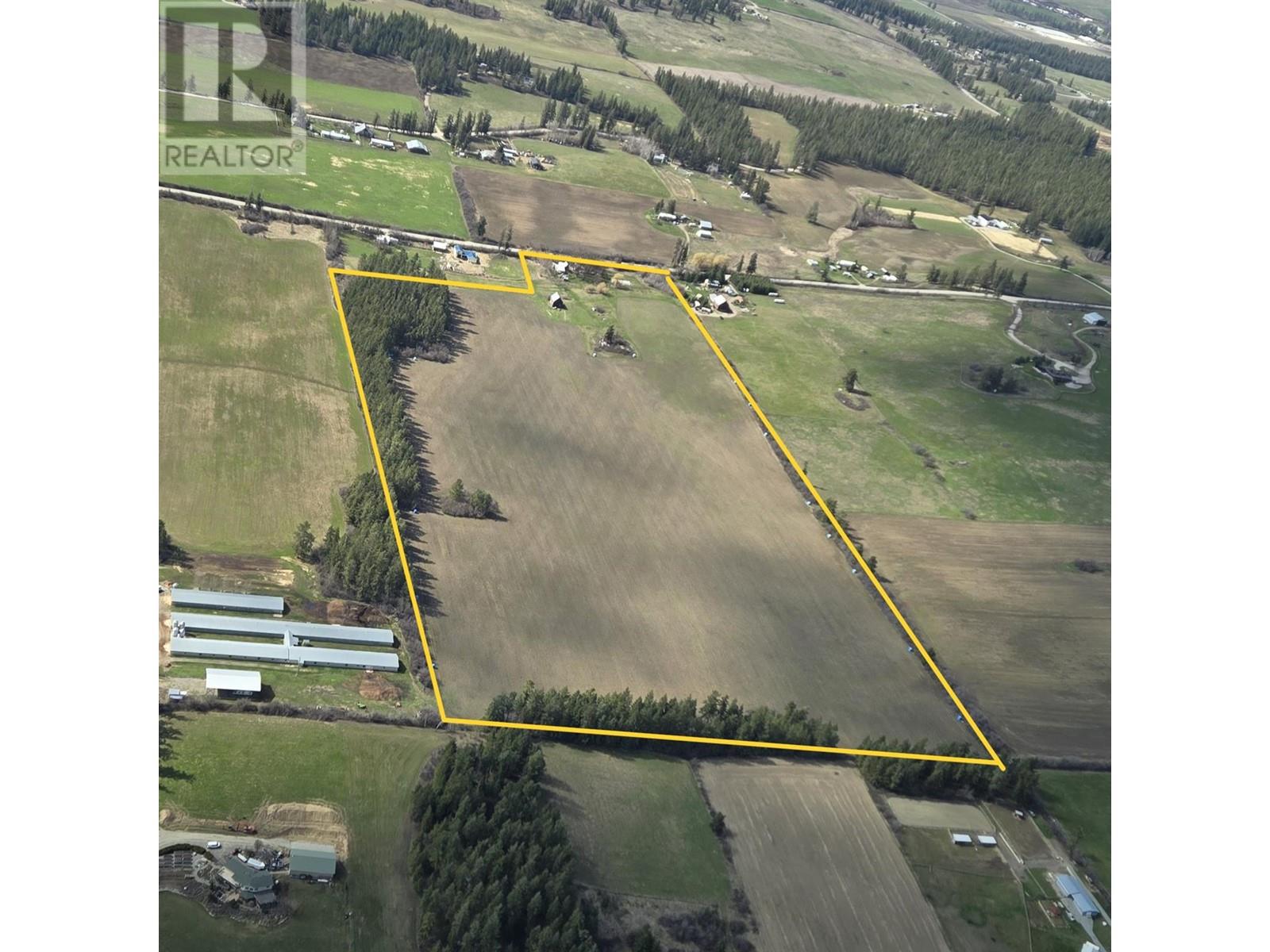 4462 Salmon River Rd, Spallumcheen, BC V4Y 0W7