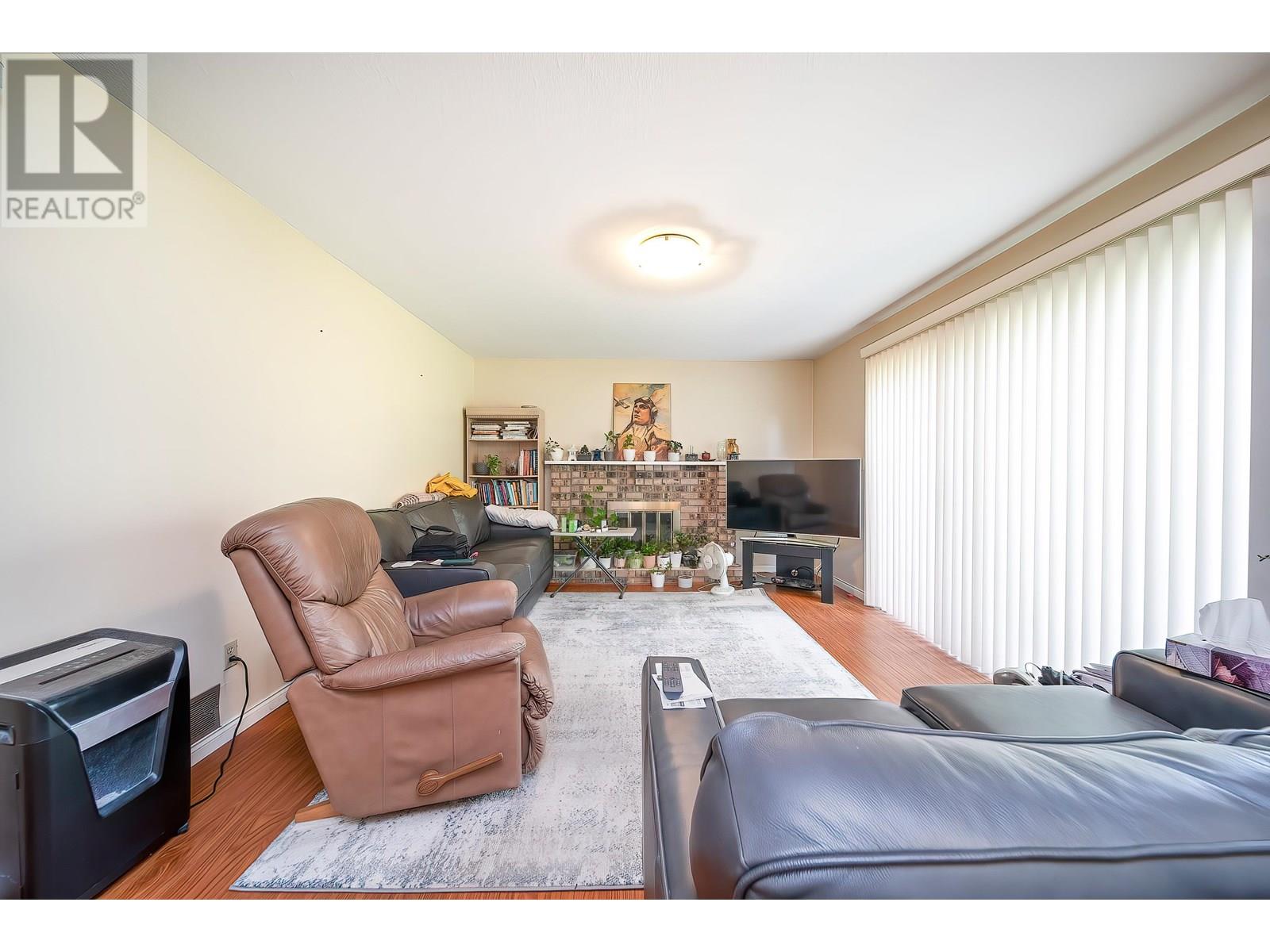 10420 Whistler Pl, Richmond, BC V7E 4C5