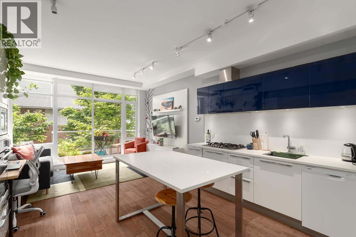 108 E 1st Avenue Unit 227, Vancouver, BC V5T 0E3
