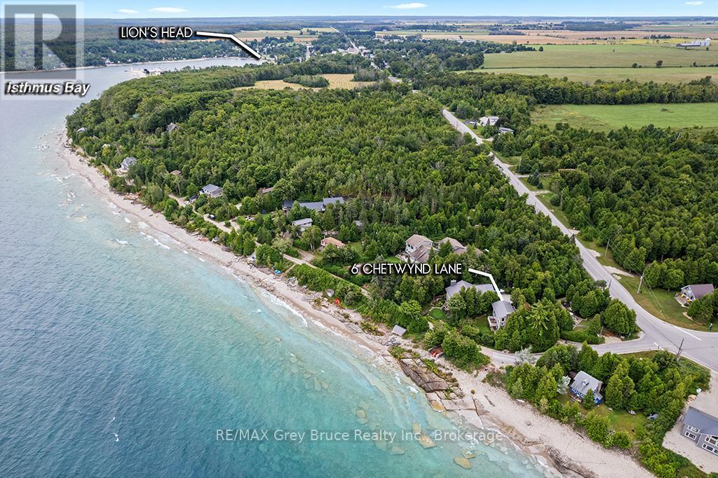 6 Chetwynd Ln, Northern Bruce Peninsula, ON N0H 1W0